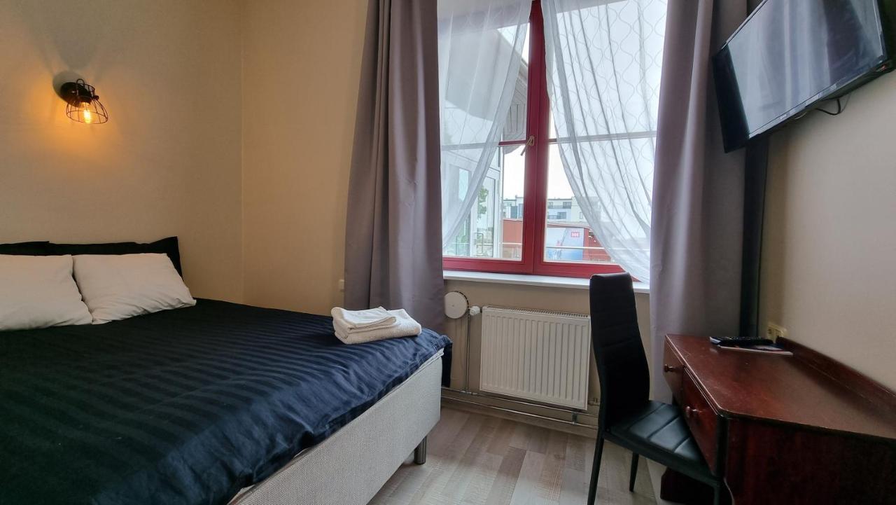Paernu Jahtklubi Kuelalistemaja Hotel Exterior foto
